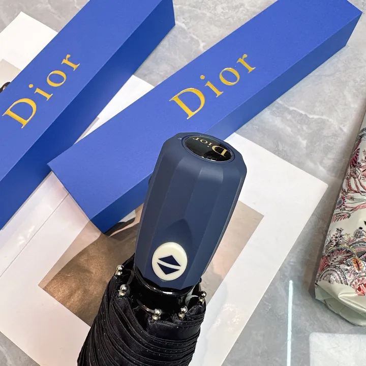 スーパーコピー グッチ 傘