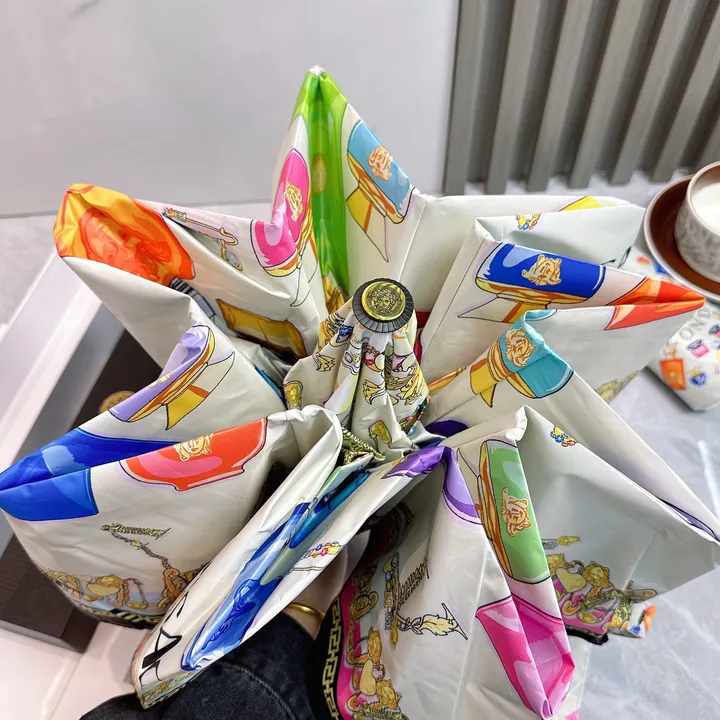 スーパーコピー ヴェルサーチ 傘