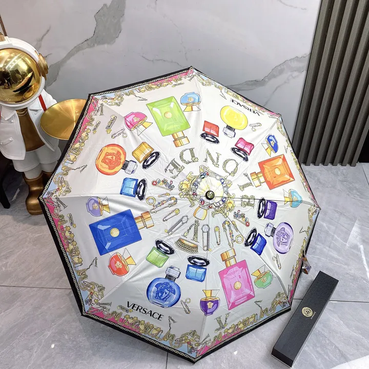 スーパーコピー ヴェルサーチ 傘