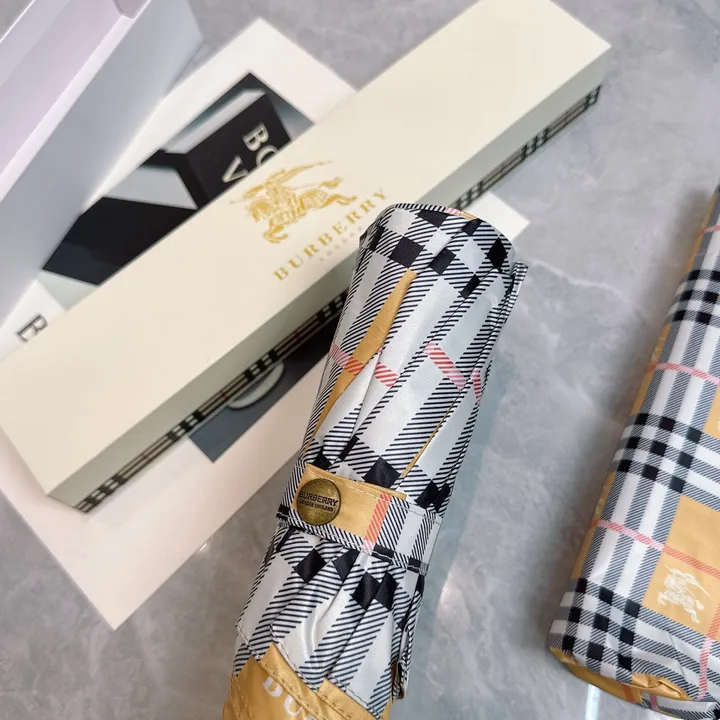 スーパーコピー バレンシアガ 傘