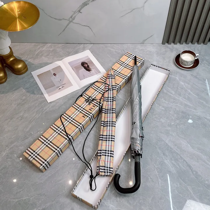 スーパーコピー バレンシアガ 傘