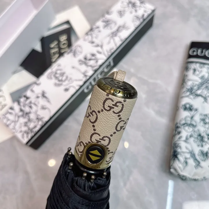 スーパーコピー グッチ 傘