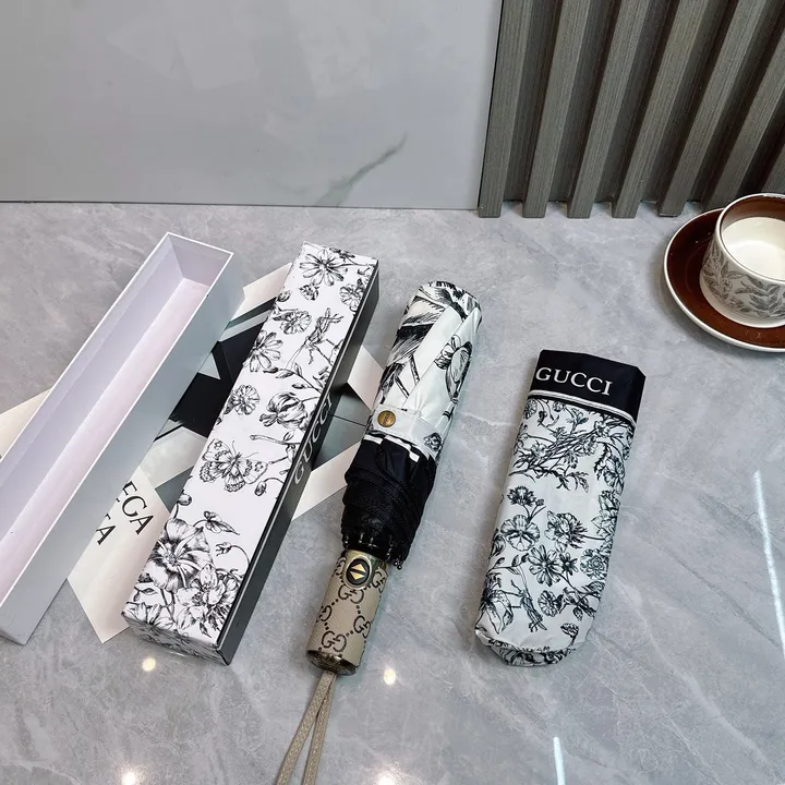 スーパーコピー グッチ 傘