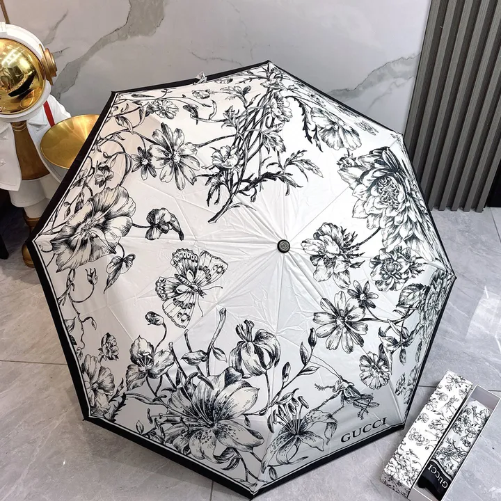 スーパーコピー グッチ 傘