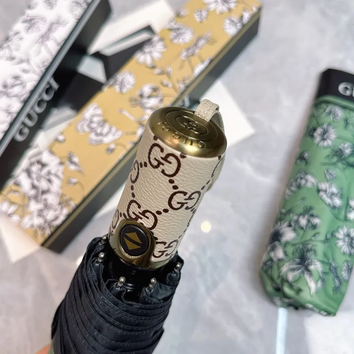 スーパーコピー グッチ 傘