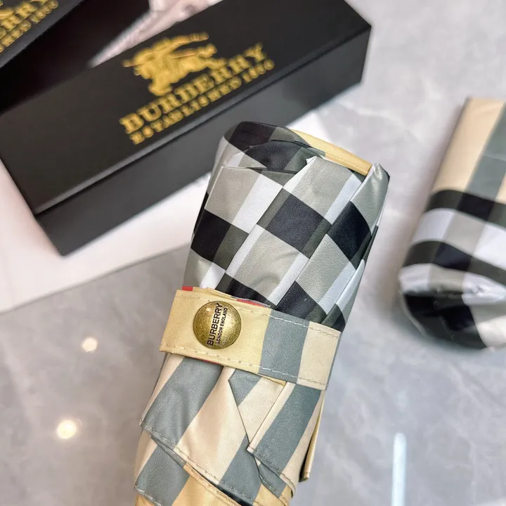 スーパーコピー バレンシアガ 傘