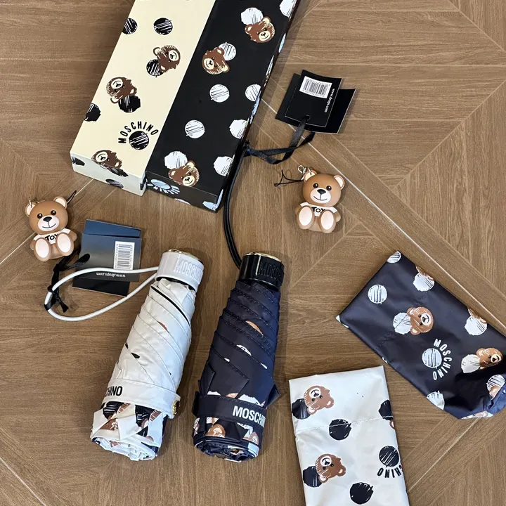 スーパーコピー モスキーノ 傘