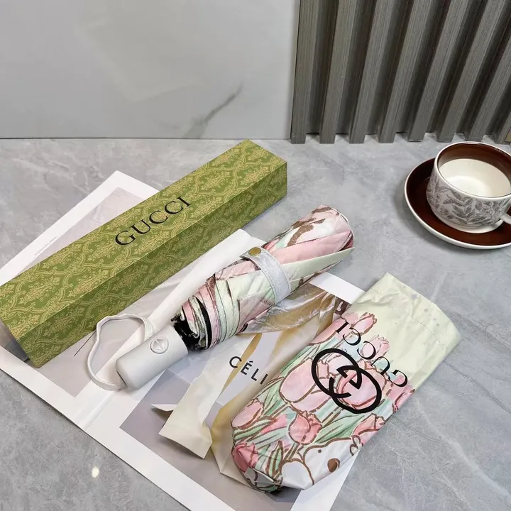 スーパーコピー グッチ 傘