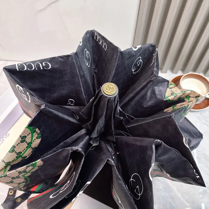 スーパーコピー グッチ 傘