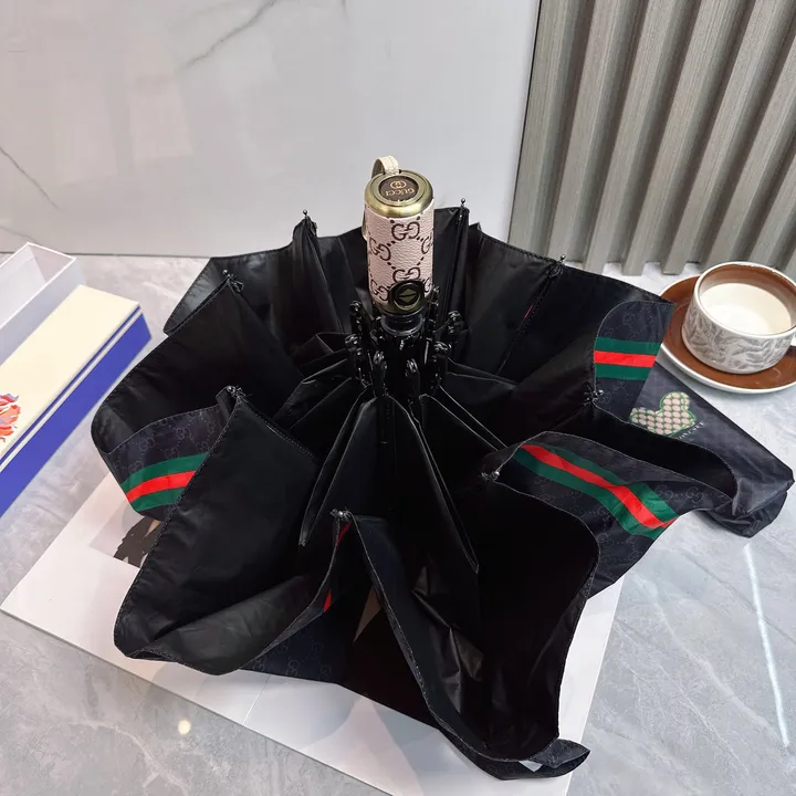 スーパーコピー グッチ 傘