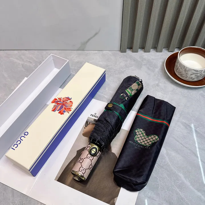 スーパーコピー グッチ 傘