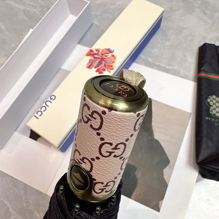 スーパーコピー グッチ 傘