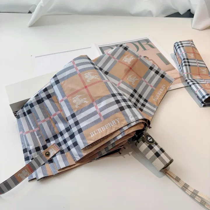 スーパーコピー バレンシアガ 傘