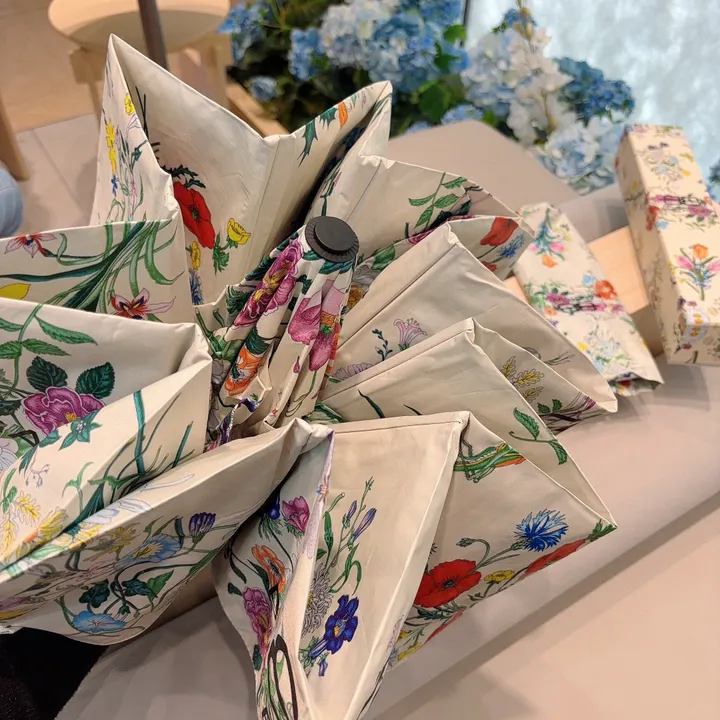 スーパーコピー ロエベ 傘