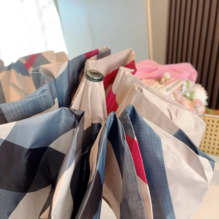 スーパーコピー バーバリー ス 傘