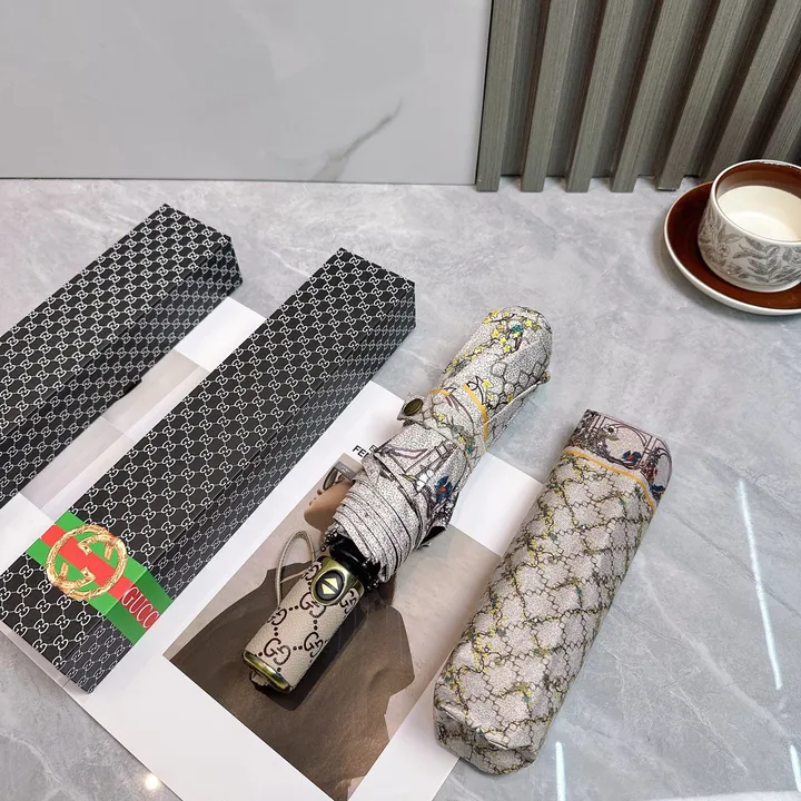 スーパーコピー グッチ 傘