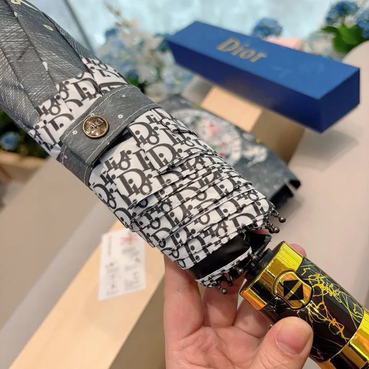 スーパーコピー グッチ 傘