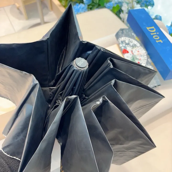 スーパーコピー グッチ 傘