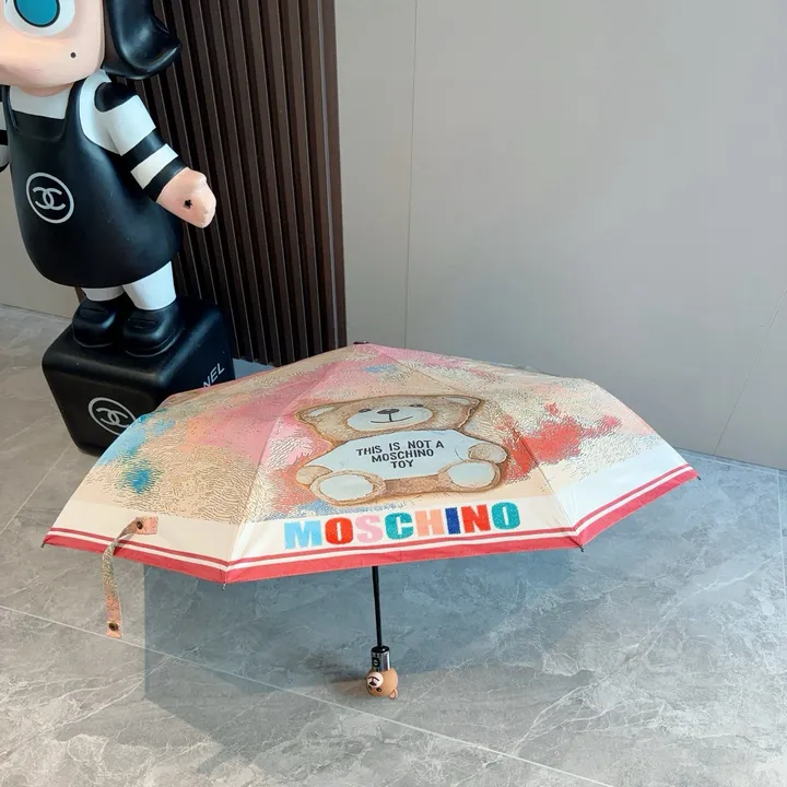スーパーコピー カウズ 傘