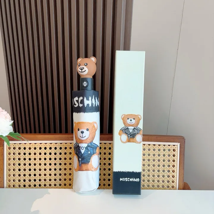 スーパーコピー カウズ 傘