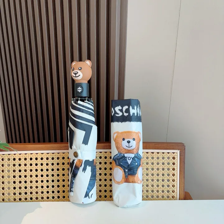 スーパーコピー カウズ 傘