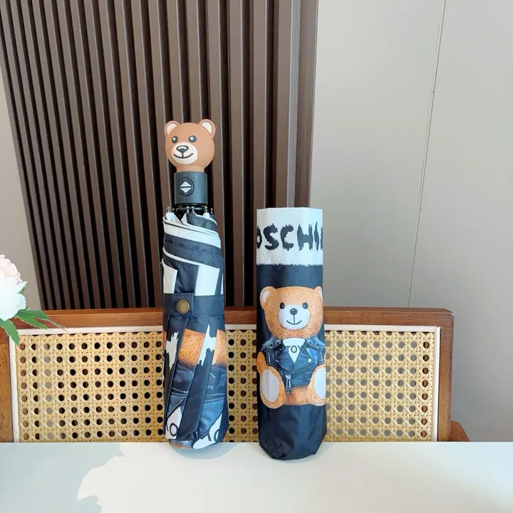 スーパーコピー カウズ 傘