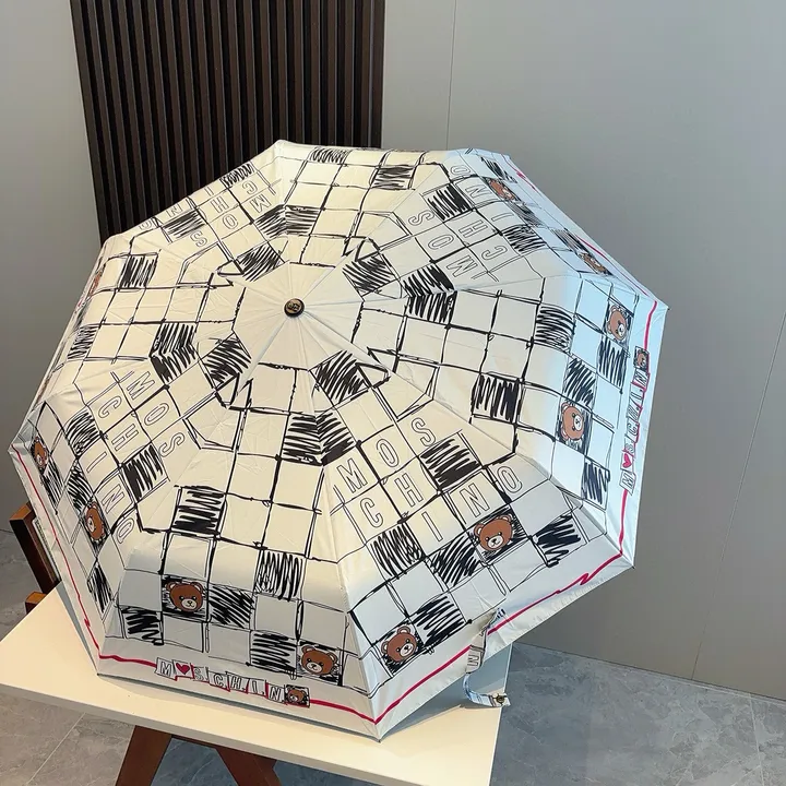 スーパーコピー カウズ 傘