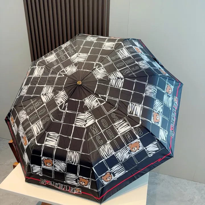 スーパーコピー カウズ 傘