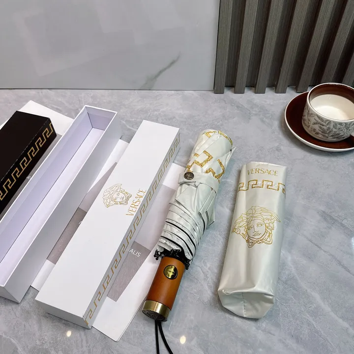 スーパーコピー ヴェルサーチ 傘