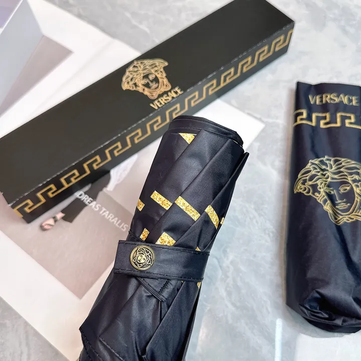 スーパーコピー ヴェルサーチ 傘