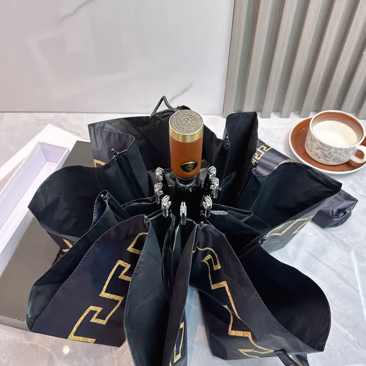 スーパーコピー ヴェルサーチ 傘