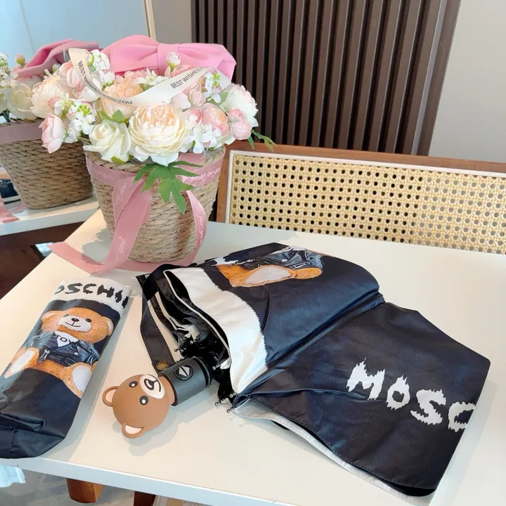 スーパーコピー モスキーノ 傘