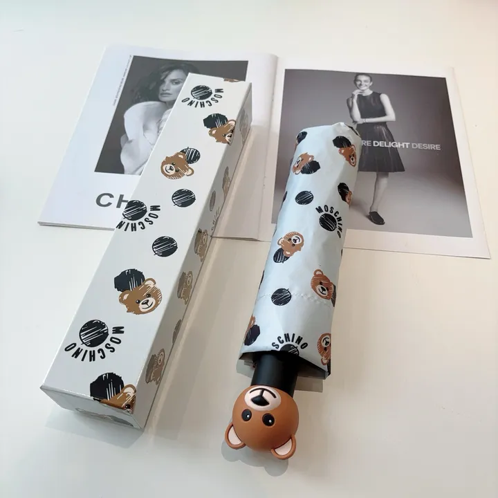 スーパーコピー モスキーノ 傘