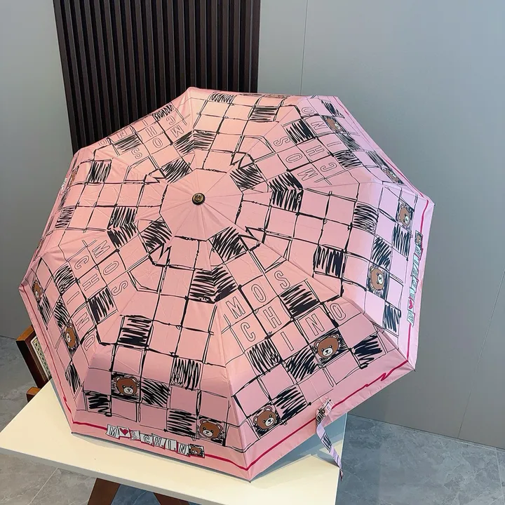 スーパーコピー カウズ 傘