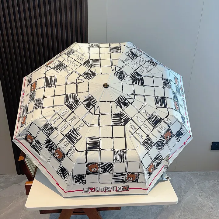 スーパーコピー カウズ 傘