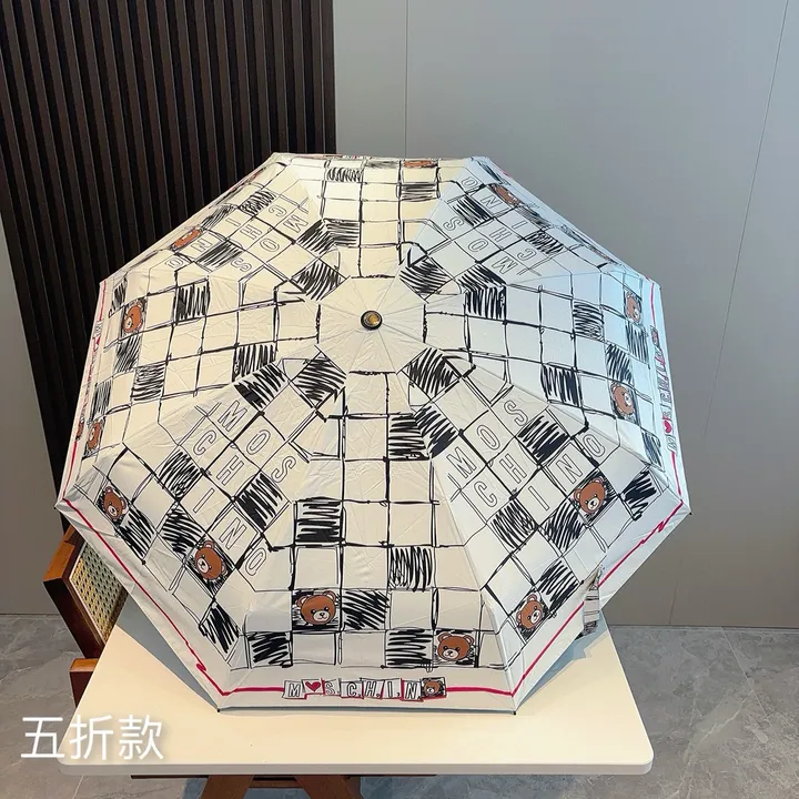 スーパーコピー カウズ 傘