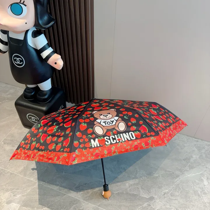 スーパーコピー カウズ 傘