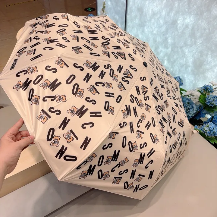 スーパーコピー カウズ 傘