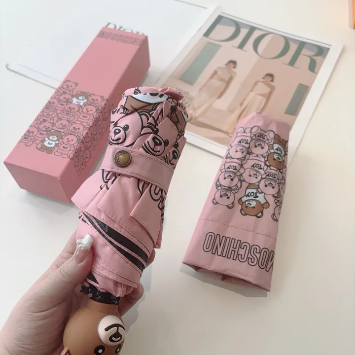 スーパーコピー カウズ 傘