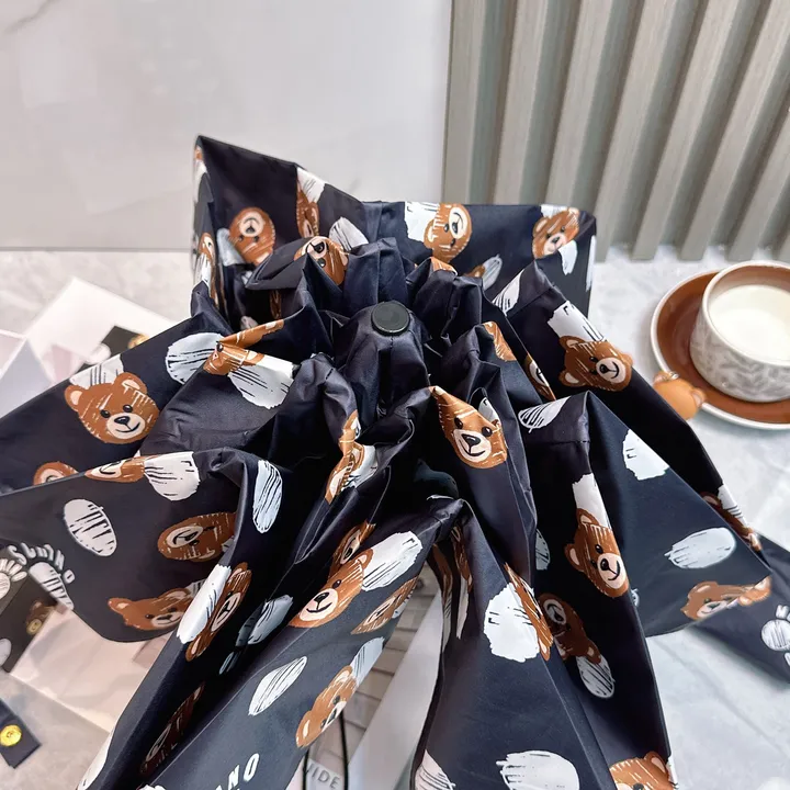 スーパーコピー モスキーノ 傘