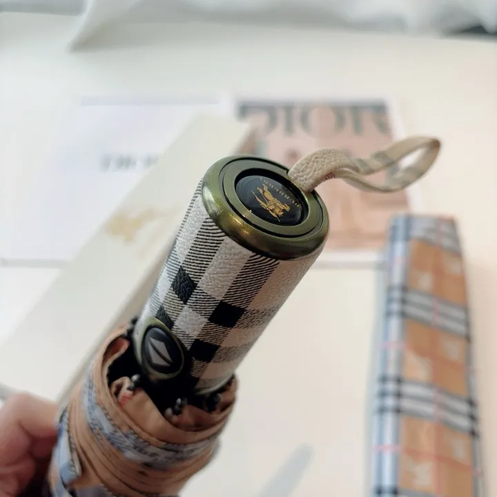 スーパーコピー バレンシアガ 傘