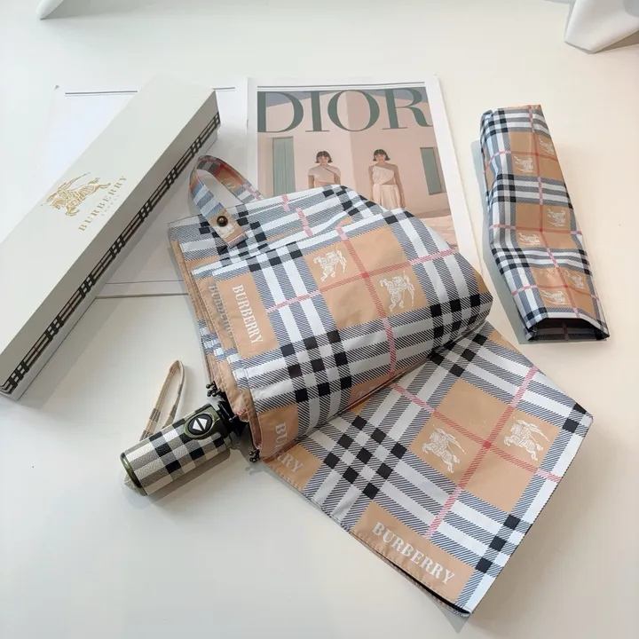 スーパーコピー バレンシアガ 傘