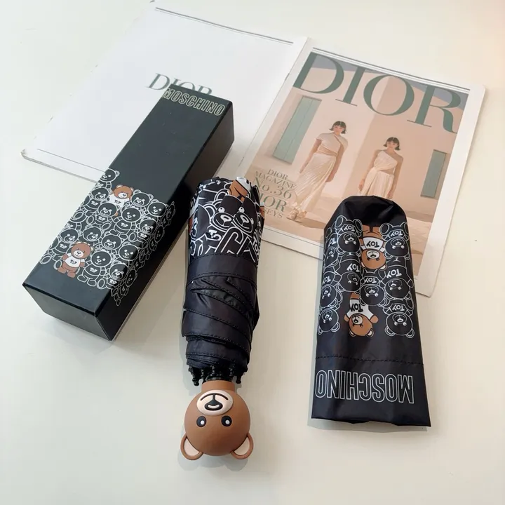 スーパーコピー モスキーノ 傘