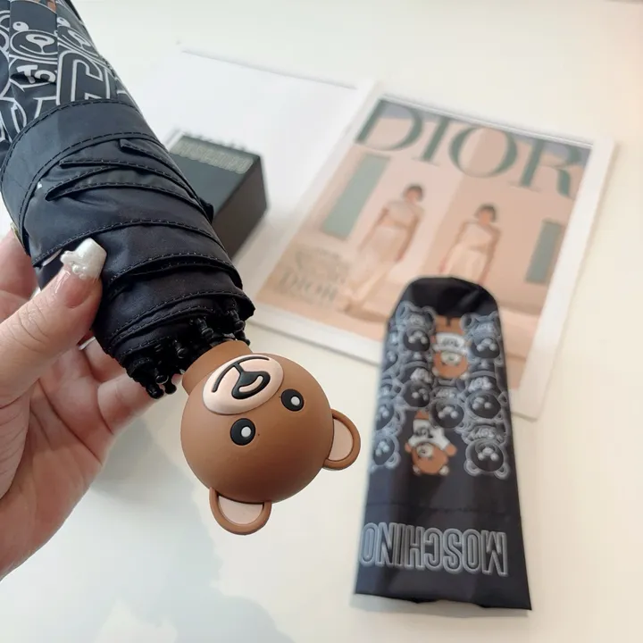 スーパーコピー モスキーノ 傘