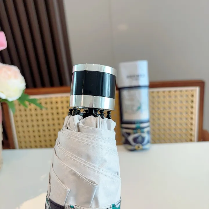 スーパーコピー シャネル 傘