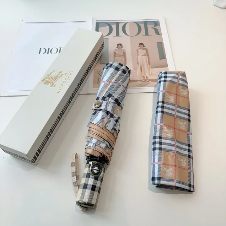 スーパーコピー バレンシアガ 傘