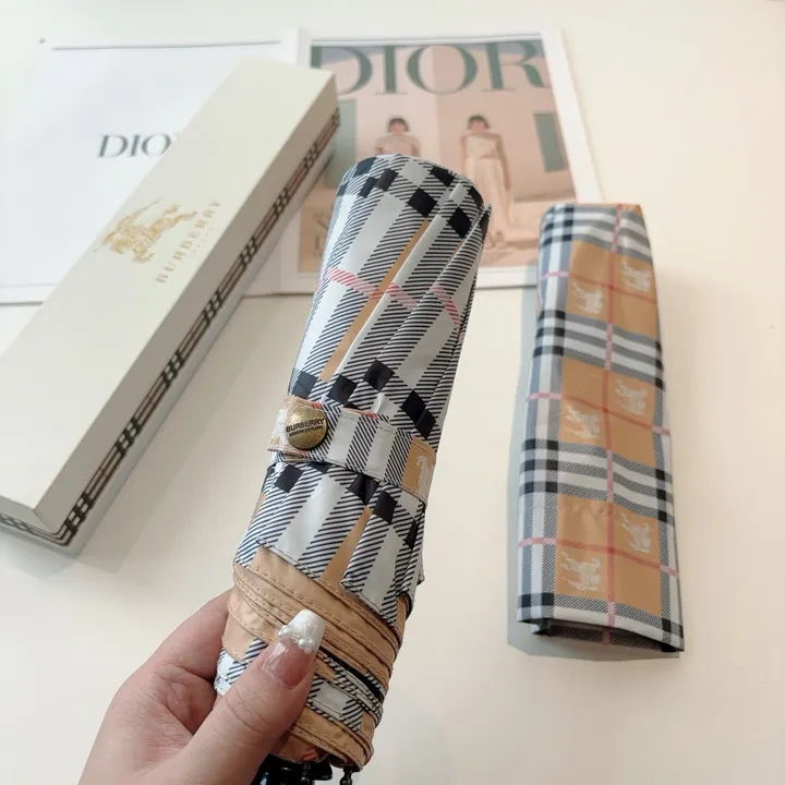 スーパーコピー バレンシアガ 傘