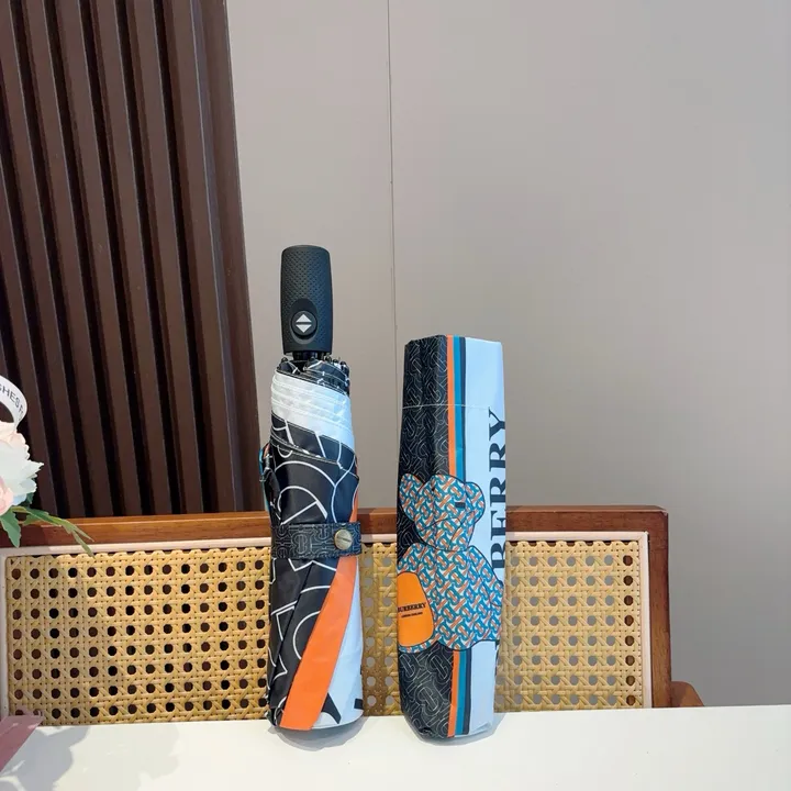 スーパーコピー バレンシアガ 傘