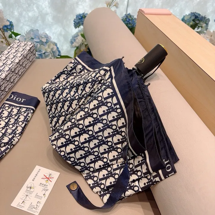 スーパーコピー グッチ 傘