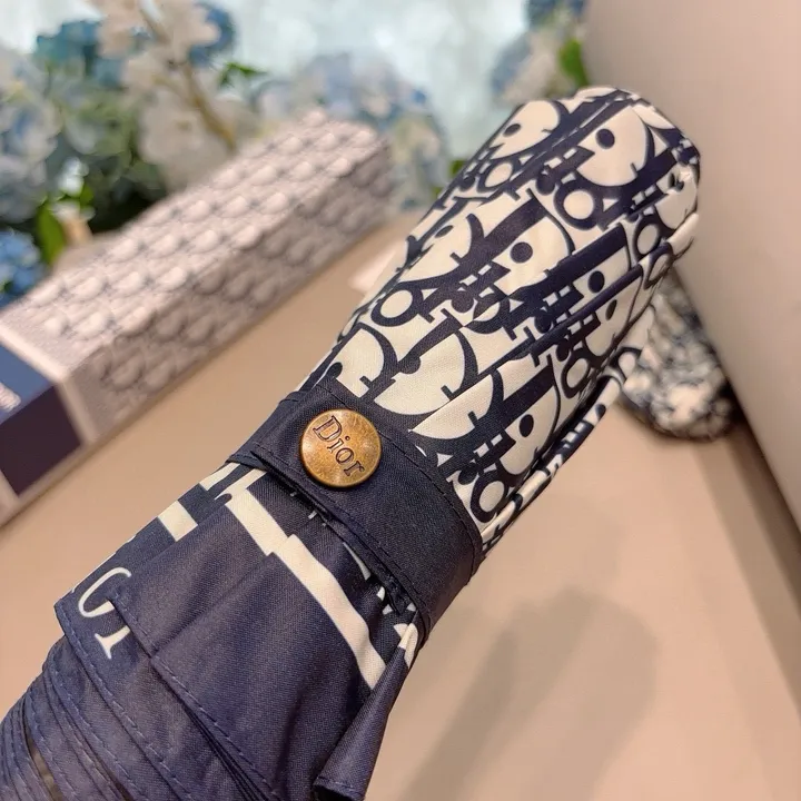 スーパーコピー グッチ 傘